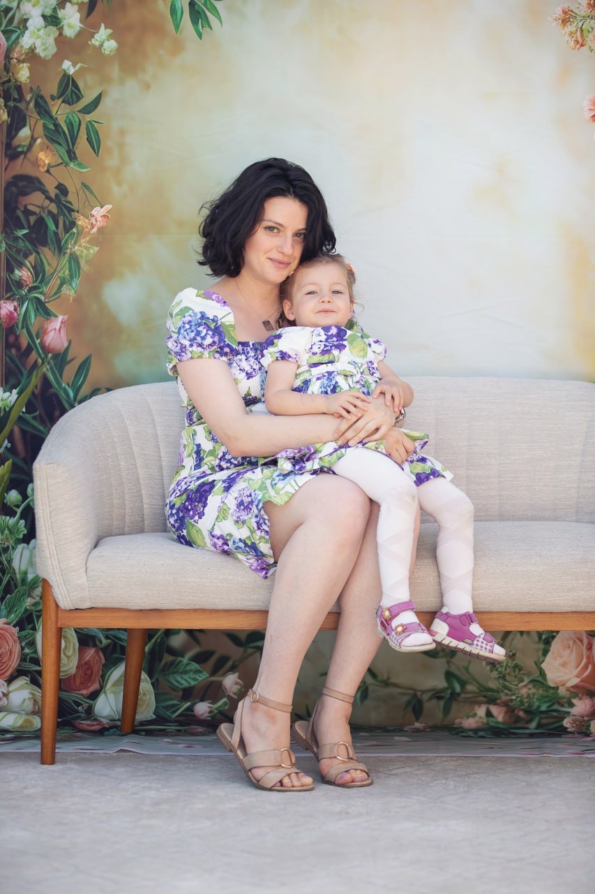 Dani Spencer and her daughter